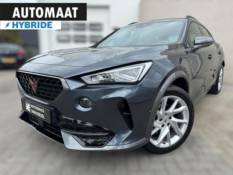 Grijs, metallic lak Gebruikt 2022 Cupra Formentor SUV | € 26.350 (Super prijs) - Afbeelding 1/4