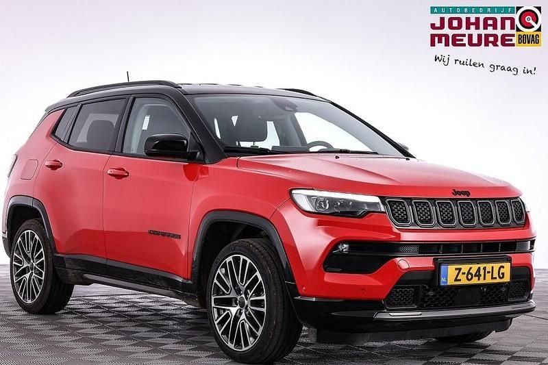 Rood Gebruikt 2024 Jeep Compass Altitude SUV | € 29.900 (Eerlijke prijs) - Afbeelding 1/4