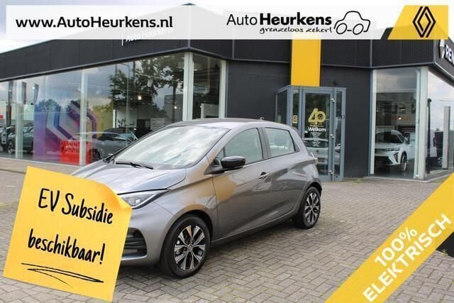 Grijs Gebruikt 2024 Renault Zoe Evolution Hatchback | € 27.945 (Duur) - Afbeelding 1/4