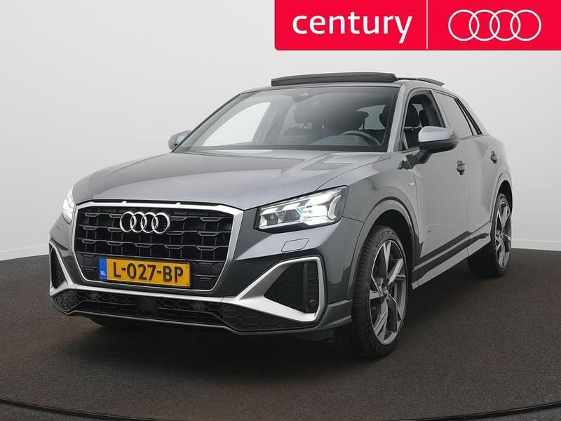 Grijs Occasion 2021 Audi Q2 S-Line SUV | € 27.900 (Iets duurder) - Afbeelding 1/4