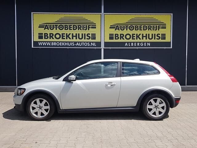 Occasion Volvo C30 Momentum 144 PK (105 kW) 2007 Wit Hatchback