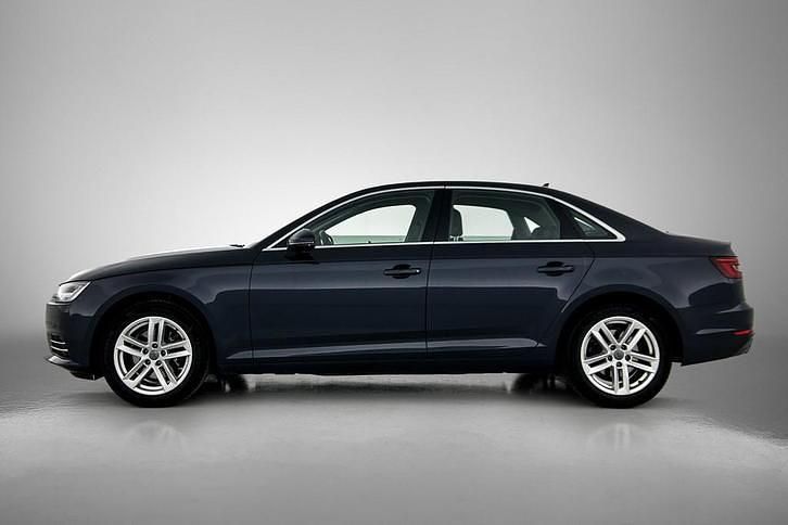 Occasion Audi A4 Sport 150 PK (110 kW) 2018 Blauw Sedan