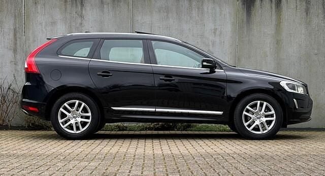 Occasion Volvo XC60 Inscription 245 PK (180 kW) 2016 Zwart (metallic) SUV