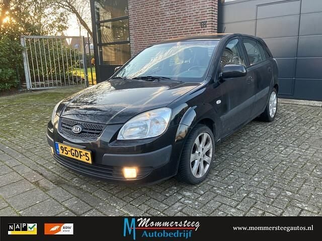 Occasion Kia Rio 97 PK (71 kW) 2008 Zwart (metallic) Hatchback