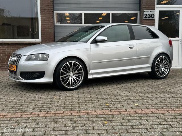 Grijs Gebruikt 2007 Audi S3 S-Line Hatchback | € 6.950 - Afbeelding 1/4