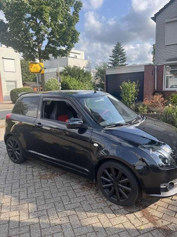 Zwart Gebruikt 2008 Suzuki Swift Sport Hatchback | € 3.950 (Goede deal) - Afbeelding 1/4