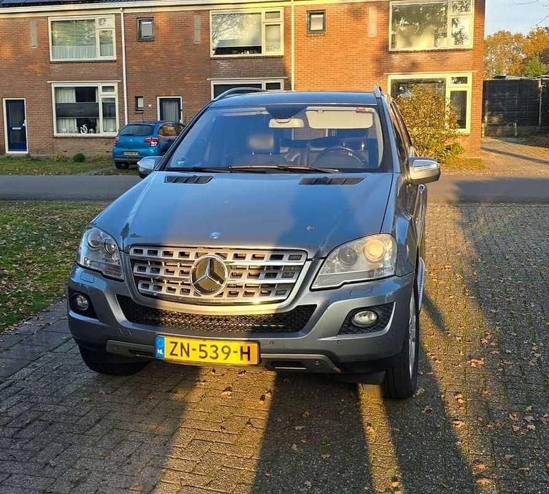 Occasion Mercedes ML300 204 PK (150 kW) 2010 Grijs SUV