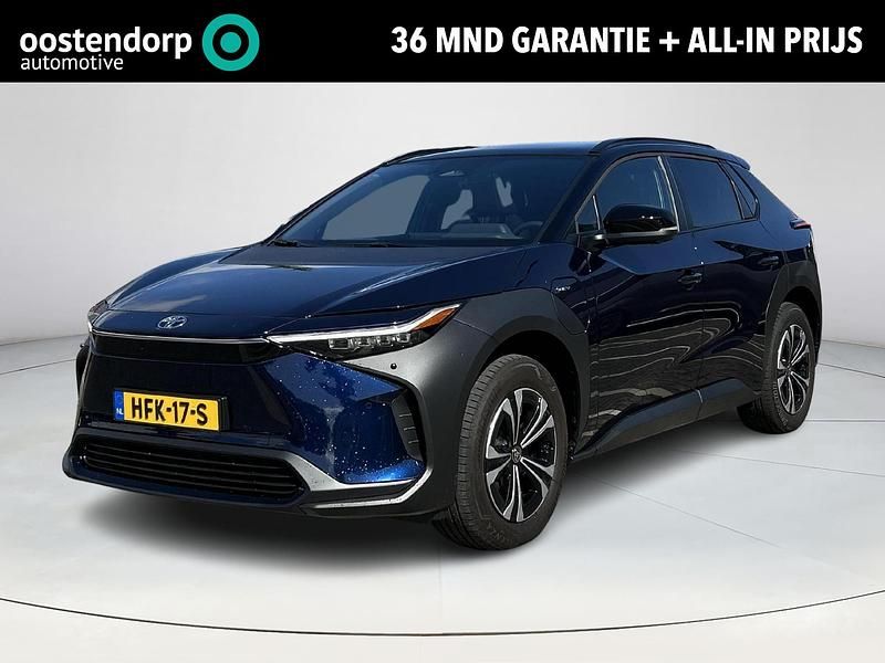 Blauw Occasion 2025 Toyota bZ4X SUV | € 42.445 (Goede deal) - Afbeelding 1/4