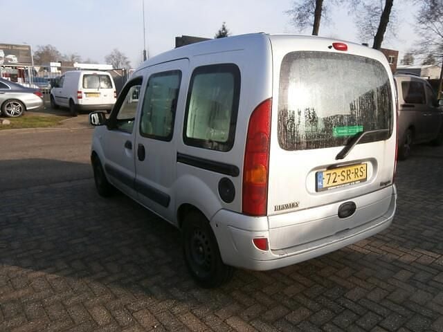 Occasion Renault Kangoo 95 PK (69 kW) 2006 Grijs MPV