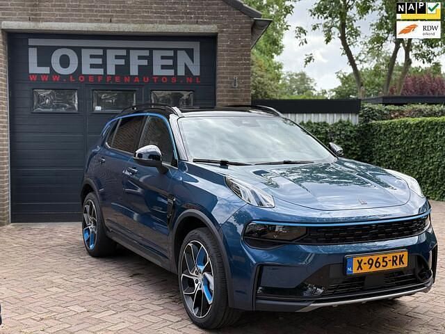 Blauw Gebruikt 2024 Lynk & Co 01 SUV | € 30.950 (Eerlijke prijs) - Afbeelding 1/4
