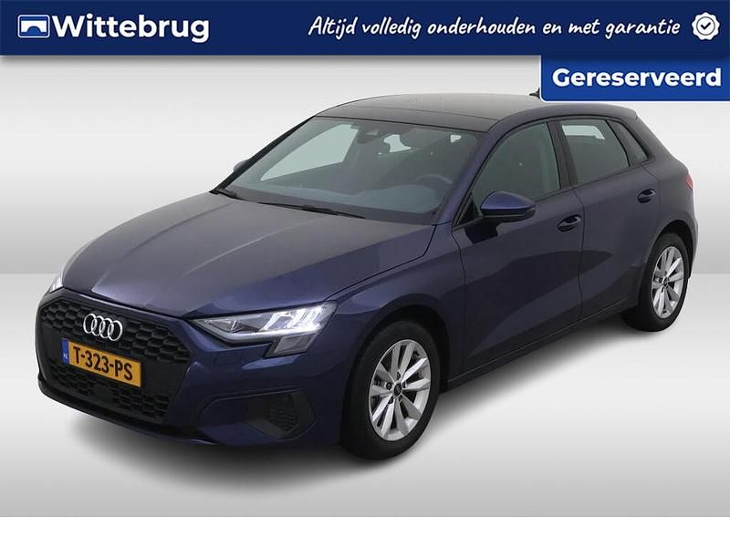 Blauw Gebruikt 2023 Audi A3 Sportback e-tron Proline Sedan | € 28.450 (Iets duurder) - Afbeelding 1/2