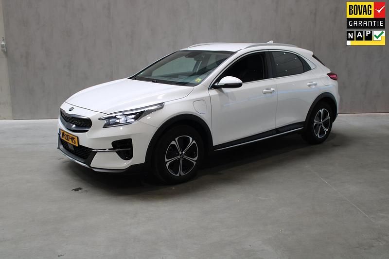 Wit Occasion 2020 Kia XCeed SUV | € 19.995 (Iets duurder) - Afbeelding 1/4