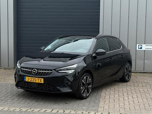 Zwart Gebruikt 2020 Opel Corsa-e Elegance Hatchback | € 12.940 (Iets duurder) - Afbeelding 1/4