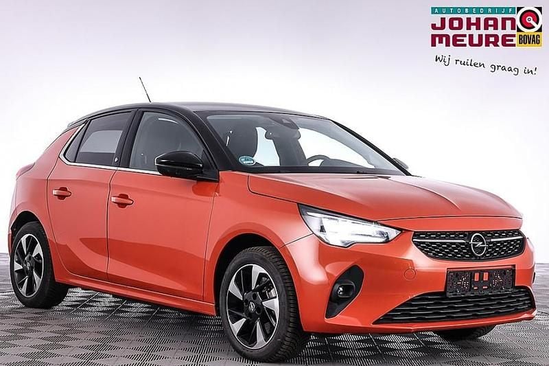Oranje Occasion 2023 Opel Corsa-e Elegance Hatchback | € 16.999 (Goede deal) - Afbeelding 1/4