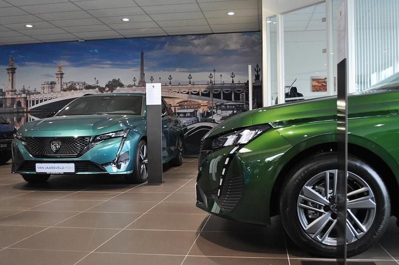 Occasion Peugeot 208 Style 101 PK (74 kW) 2025 Wit (metallic) Hatchback