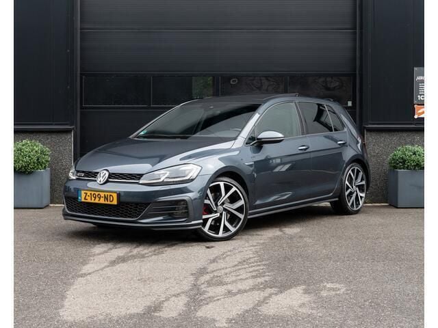 Blauw Gebruikt 2018 VW Golf VII Sportline Hatchback | € 24.950 (Duur) - Afbeelding 1/4