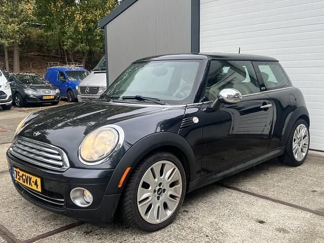 Zwart Gebruikt 2008 Mini Cooper Chili Hatchback | € 2.250 (Goede deal) - Afbeelding 1/4