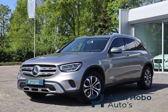 Grijs Gebruikt 2019 Mercedes GLC200 Advantage SUV | € 34.950 (Goede deal) - Afbeelding 1/4