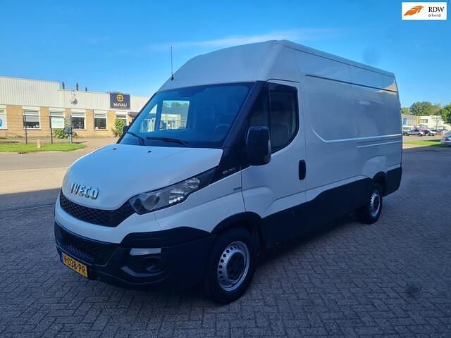 Wit Gebruikt 2015 Iveco Daily Van | € 6.950 (Goede deal) - Afbeelding 1/4