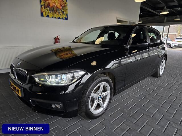 Occasion BMW 118 Executive 136 PK (100 kW) 2017 Zwart Hatchback