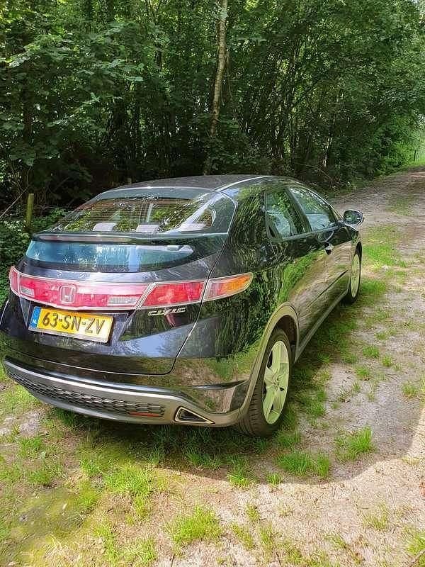 Zwart Gebruikt 2006 Honda Civic Sport Hatchback | € 1.900 (Super prijs) - Afbeelding 1/4
