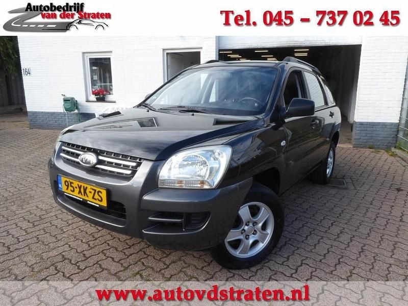 Zwart Gebruikt 2007 Kia Sportage Comfort SUV | € 3.950 (Eerlijke prijs) - Afbeelding 1/4