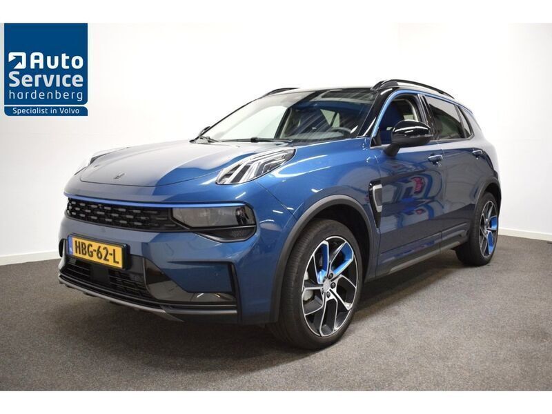 Blauw Gebruikt 2023 Lynk & Co 01 SUV | € 27.950 (Eerlijke prijs) - Afbeelding 1/4