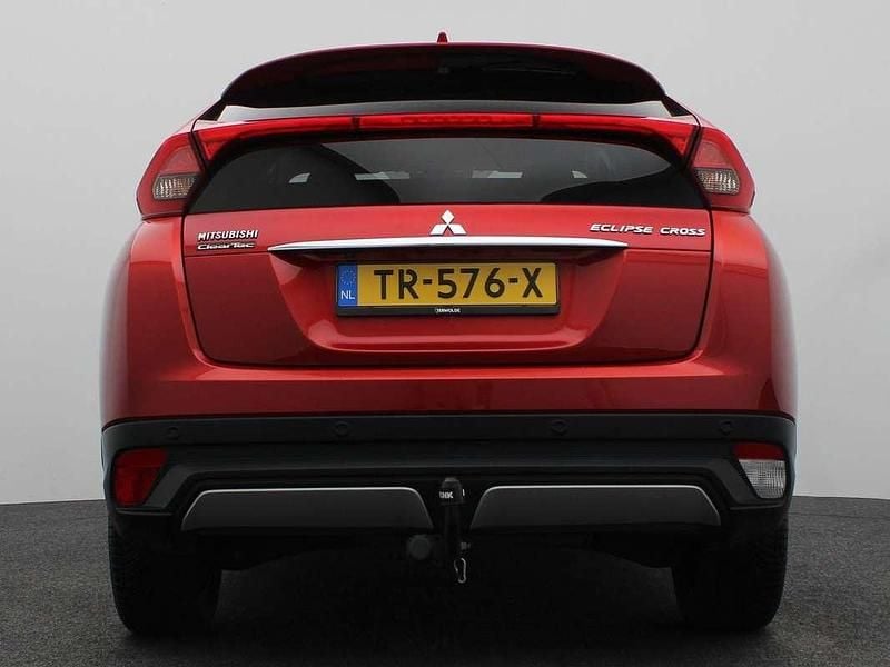 Occasion Mitsubishi Eclipse Cross Intense 163 PK (119 kW) 2018 Rood SUV