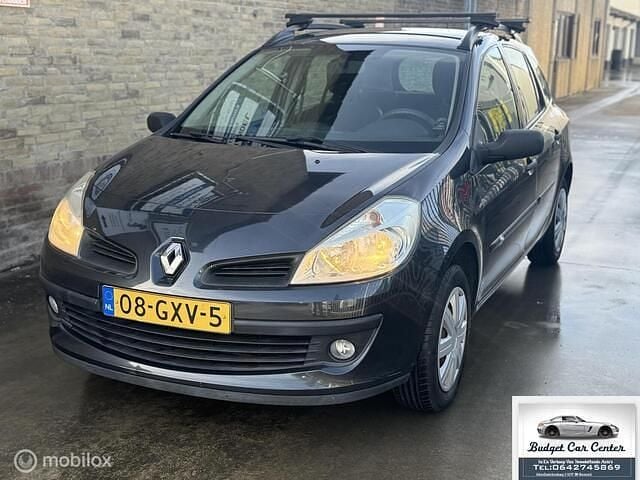 Grijs Gebruikt 2008 Renault Clio GrandTour Stationwagen | € 2.295 (Eerlijke prijs) - Afbeelding 1/4