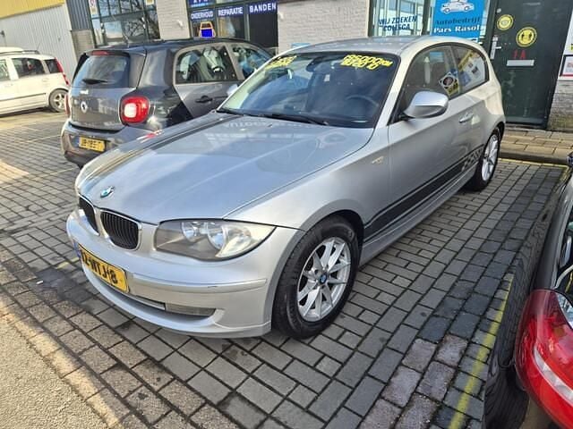Grijs Occasion 2010 BMW 116 Hatchback | € 3.200 (Goede deal) - Afbeelding 1/4