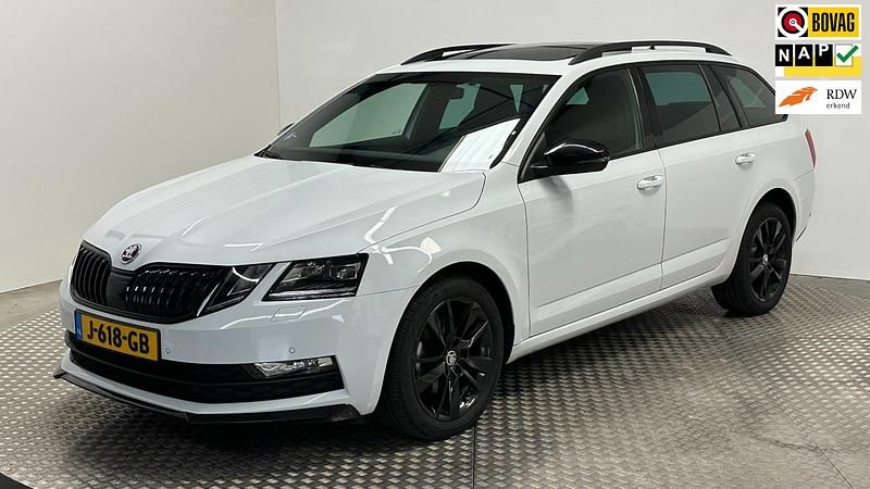 Wit Gebruikt 2020 Skoda Octavia Business Line Stationwagen | € 18.500 (Eerlijke prijs) - Afbeelding 1/4