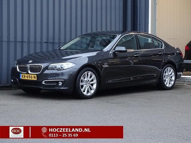Sedan Occasion 2016 BMW 520 Luxury Line Sedan | € 17.945 (Iets duurder) - Afbeelding 1/4