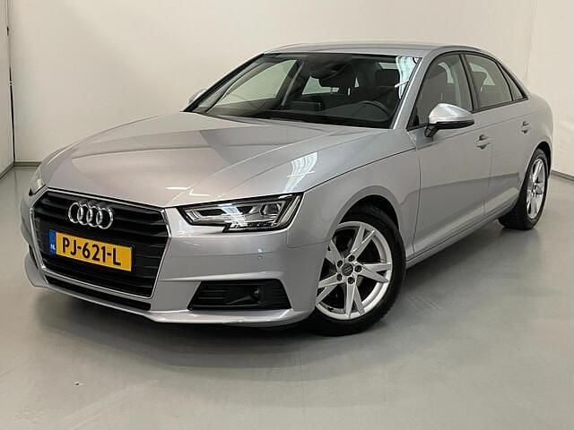 Grijs Occasion 2017 Audi A4 Proline Sedan | € 14.950 (Super prijs) - Afbeelding 1/4