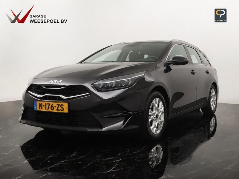 Zwart Gebruikt 2022 Kia Ceed Stationwagen | € 16.950 (Goede deal) - Afbeelding 1/3