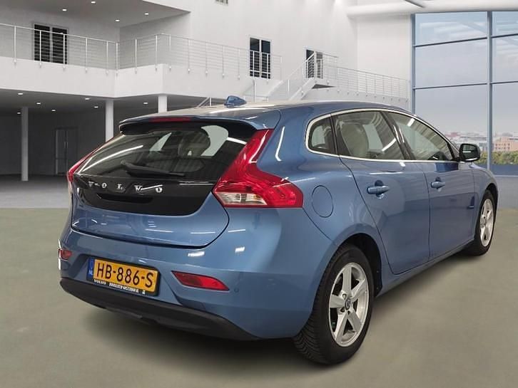 Occasion Volvo V40 Business Edition 120 PK (88 kW) 2015 Blauw Stationwagen