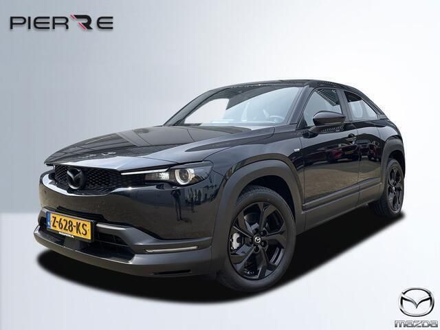 Jet black (zwart metallic) Gebruikt 2024 Mazda MX30 Exclusive-Line SUV | € 27.845 - Afbeelding 1/4