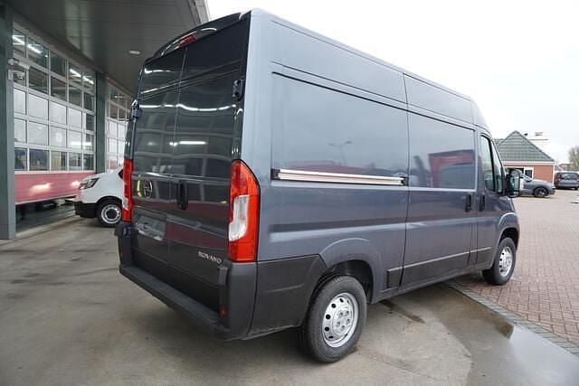 Occasion Opel Movano 141 PK (103 kW) 2023 Grijs (metallic) Van
