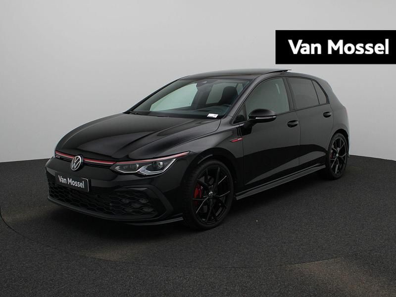 Zwart Gebruikt 2024 VW Golf VIII Sportline Hatchback | € 51.900 - Afbeelding 1/4