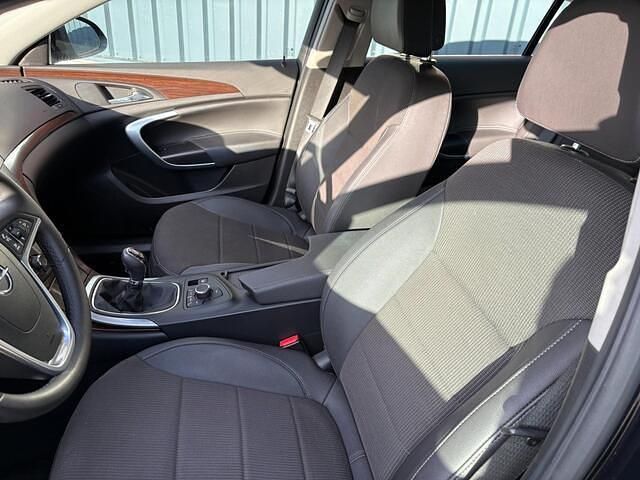 Occasion Opel Insignia Cosmo 140 PK (102 kW) 2009 Zwart Sedan