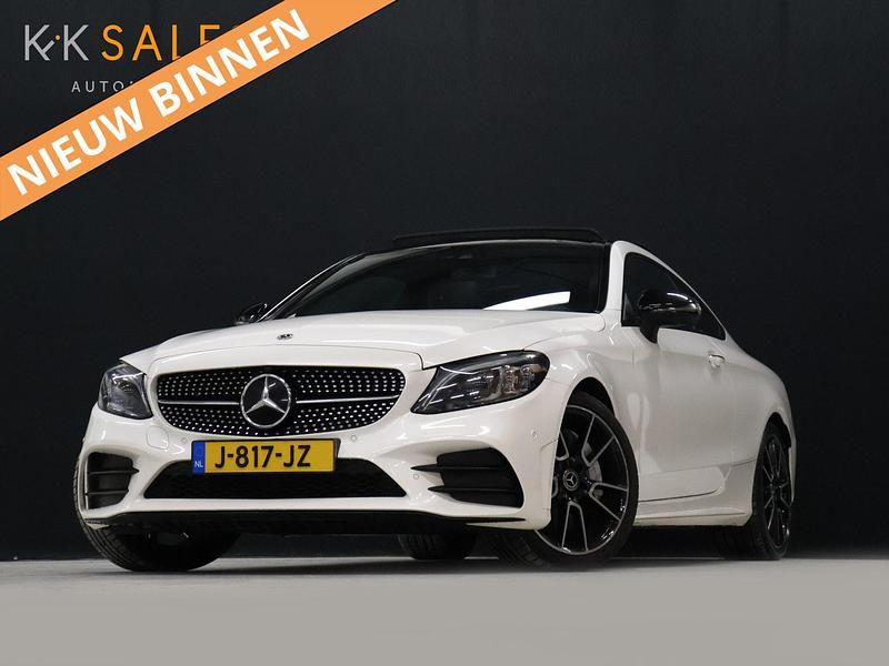 Wit Gebruikt 2020 Mercedes C300 Sport Edition Coupé | € 32.940 - Afbeelding 1/4