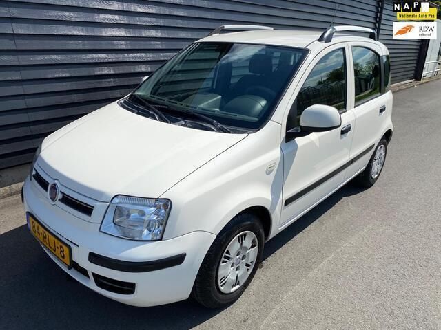 Wit Gebruikt 2011 Fiat Panda Hatchback | € 3.645 (Iets duurder) - Afbeelding 1/4