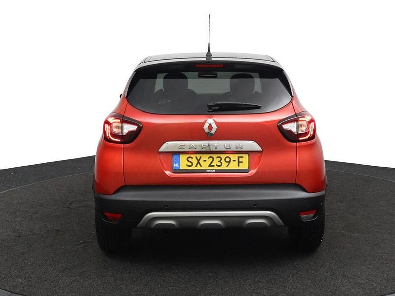 Occasion Renault Captur Intens 90 PK (66 kW) 2018 Rood SUV