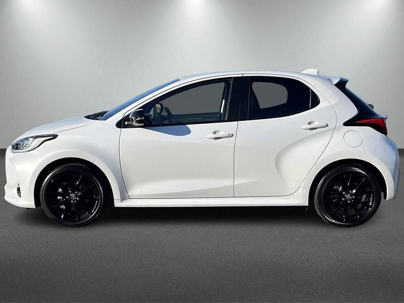 Occasion Toyota Yaris Executive 116 PK (85 kW) 2022 Wit Hatchback