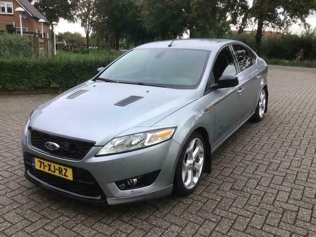 Blauw Gebruikt 2007 Ford Mondeo Ghia Hatchback | € 10.950 - Afbeelding 1/4