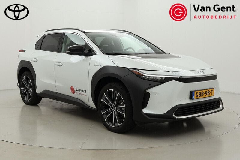 Wit Gebruikt 2024 Toyota bZ4X Premium SUV | € 43.999 - Afbeelding 1/4