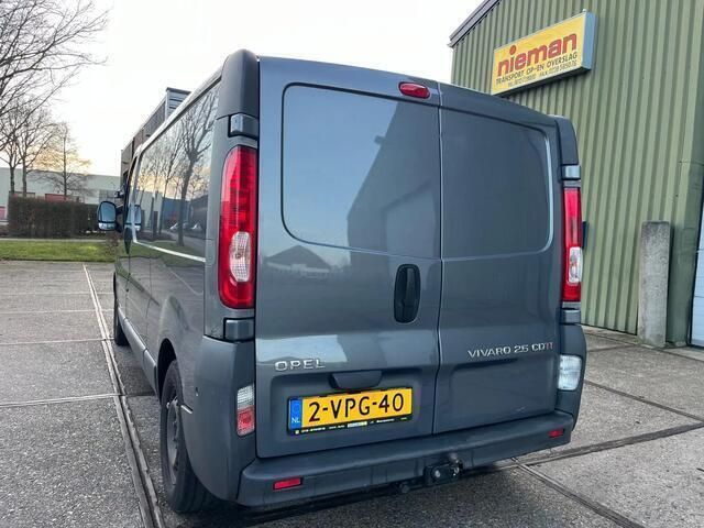 Occasion Opel Vivaro 144 PK (105 kW) 2011 Overige MPV
