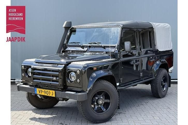 Zwart (metallic) Gebruikt 2005 Land Rover Defender S Pickup | € 35.899 (Duur) - Afbeelding 1/3