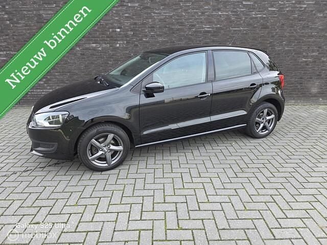 Zwart Gebruikt 2010 VW Polo Highline Hatchback | € 5.950 (Goede deal) - Afbeelding 1/4
