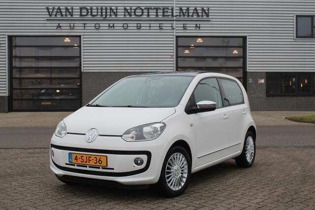 Wit Gebruikt 2013 VW up! high up! Hatchback | € 11.950 (Iets duurder) - Afbeelding 1/4