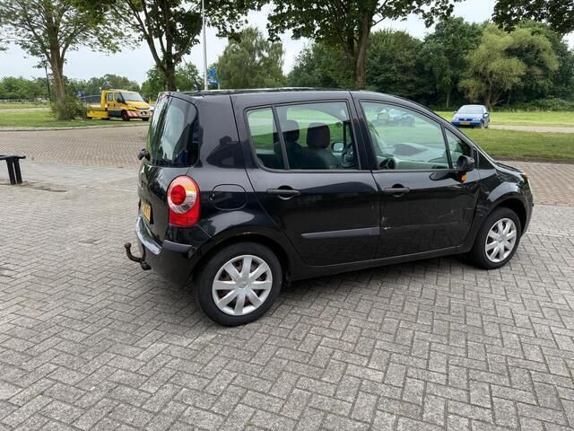 Afbeelding 2/4